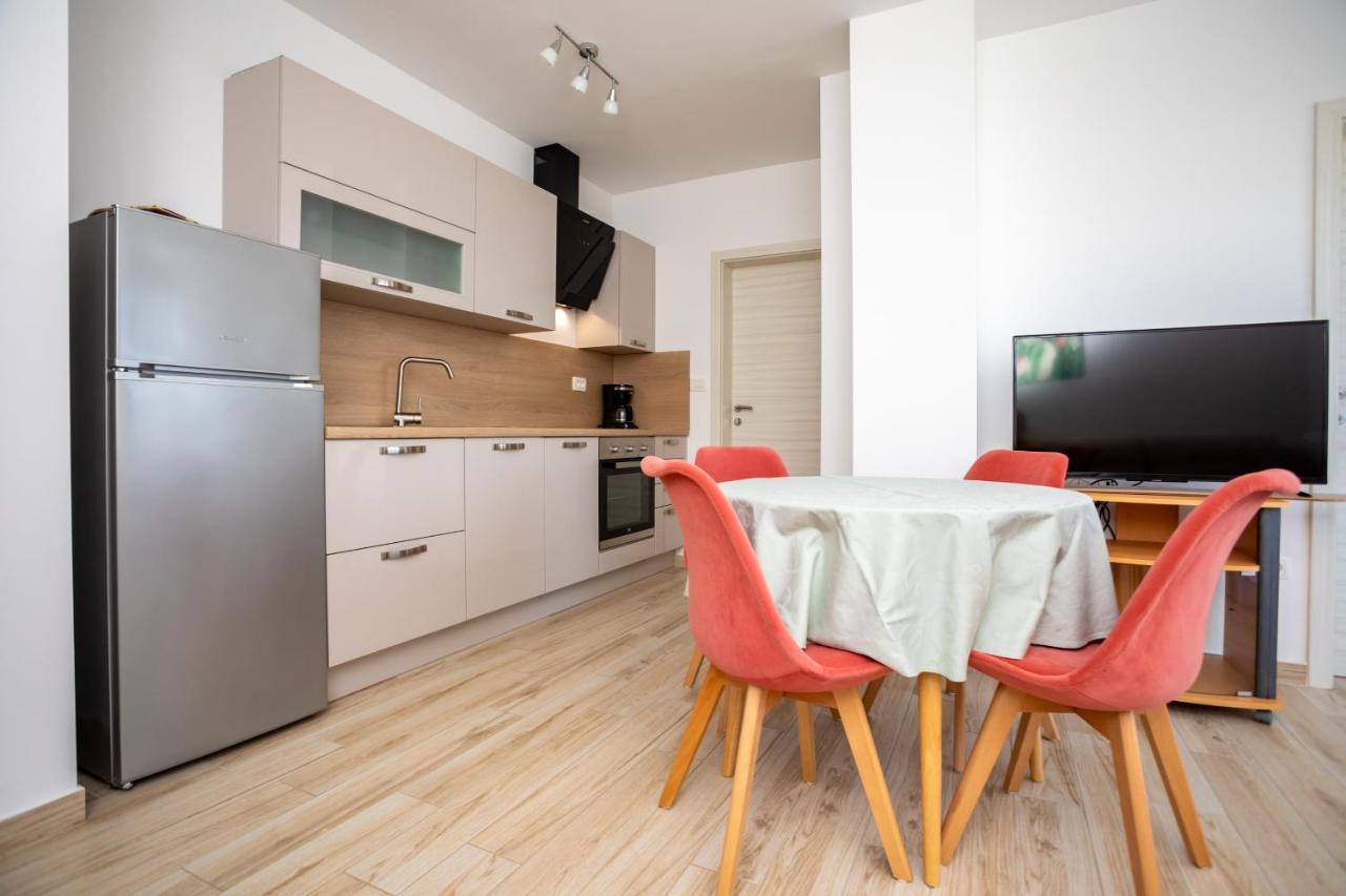 Apartamento Jelena Vantacici